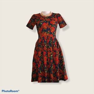 NWT LuLaRoe Amelia Pleated Dress with pockets